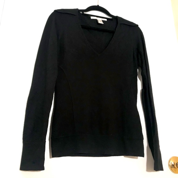 Diane Von Furstenberg Sweaters - Diane Von Furstenburg Wool Sweater